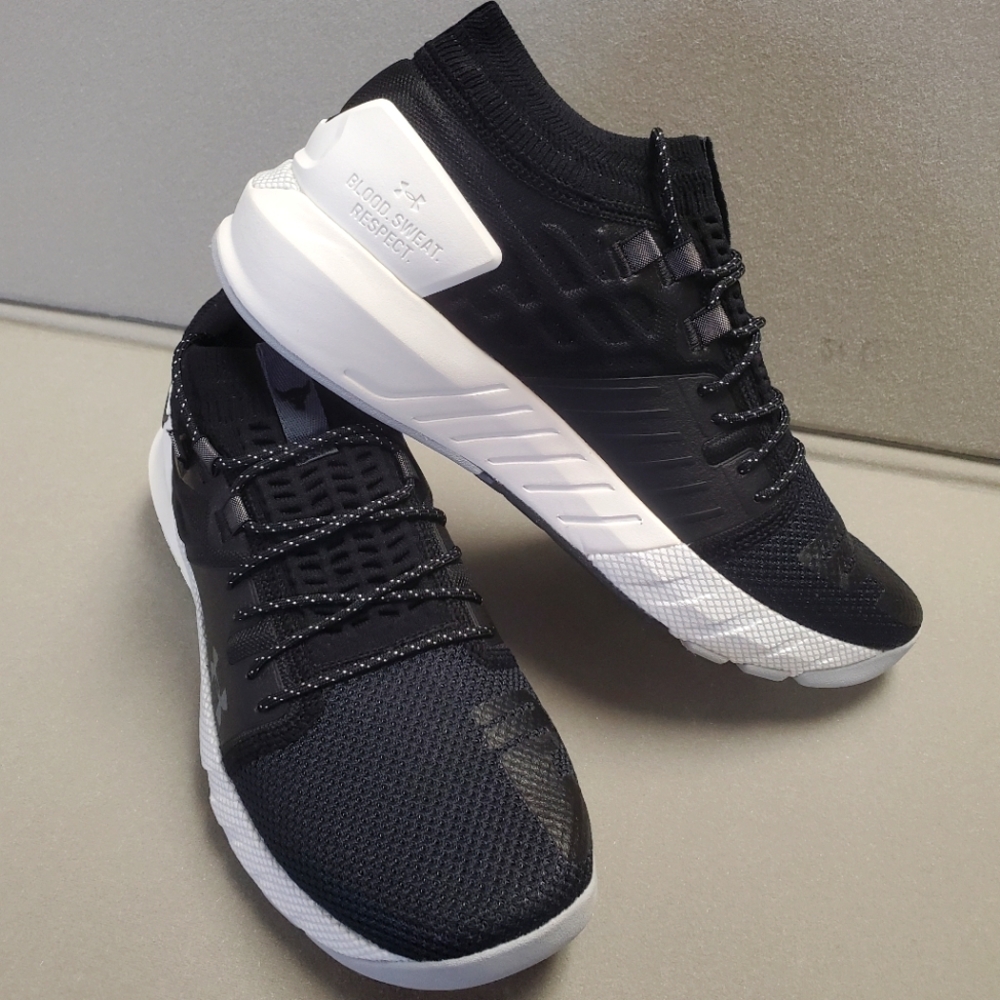 Under Armour New in Box size 9.5